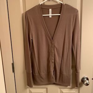 Long sleeve lightweight knit button down top